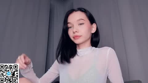 Snapshot of rizz_ky chatting on 02-27-26, 10:32 Rina online show from 02-27-26, 10:32