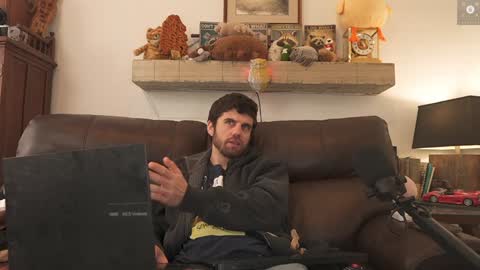 Ryan aka KeylimeRy online show from 01-14-25, 03:57