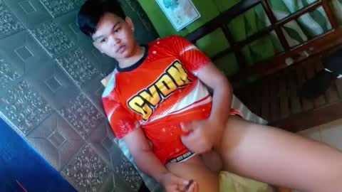 Snapshot of rnl_cum chatting on 12-18-24, 08:09 RICH MY GOAL online show from 12-18-24, 08:09