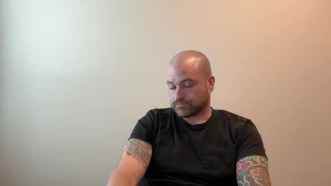 roadking1122 online show from 12-17-25, 07:09