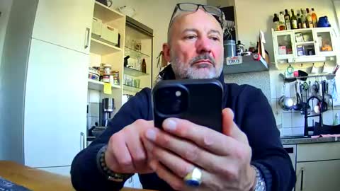 Snapshot of roadrunnerger chatting on 01-10-25, 12:47 roadrunnerger online show from 01-10-25, 12:47