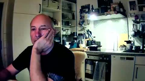 Snapshot of roadrunnerger chatting on 11-01-25, 05:26 roadrunnerger online show from 11-01-25, 05:26