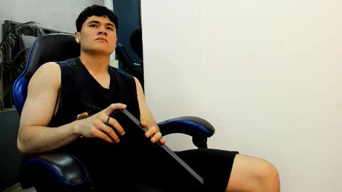 Roan Birkin online show from 10-31-25, 07:59