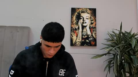 Roan Birkin online show from 05-09-26, 07:30