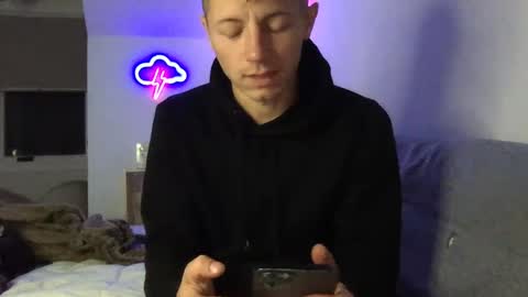 Snapshot of roastingcorn chatting on 01-04-25, 12:38 RoastingCorn online show from 01-04-25, 12:38