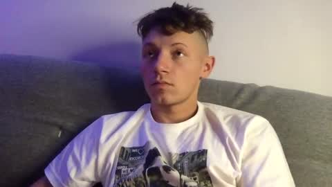 Snapshot of roastingcorn chatting on 01-20-25, 08:52 RoastingCorn online show from 01-20-25, 08:52