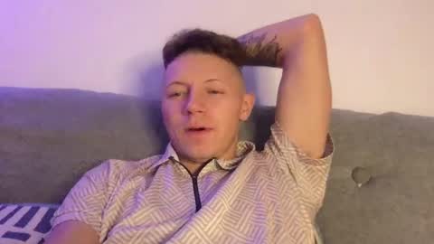 Snapshot of roastingcorn chatting on 02-13-25, 07:03 RoastingCorn online show from 02-13-25, 07:03