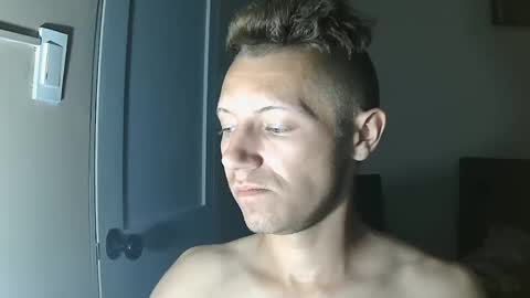 Snapshot of roastingcorn chatting on 10-10-25, 03:33 RoastingCorn online show from 10-10-25, 03:33