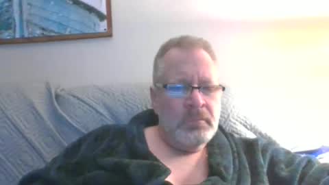 rob872217 online show from 02-07-25, 08:44