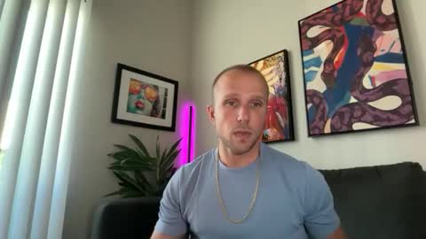 Snapshot of rob_ryder chatting on 04-02-26, 10:29 rob ryder online show from 04-02-26, 10:29