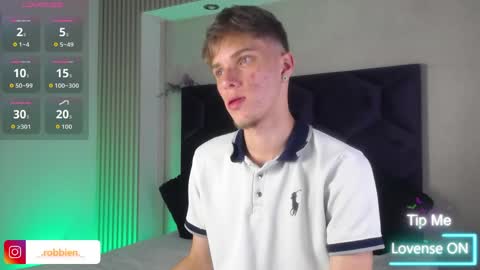 Robbin online show from 04-26-26, 04:43