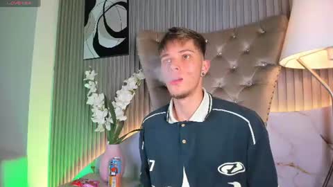 Robbin online show from 06-11-26, 04:32