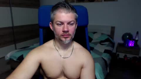 Snapshot of robbyshawz chatting on 12-02-24, 05:48 robbyshawz online show from 12-02-24, 05:48