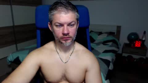 Snapshot of robbyshawz chatting on 12-05-24, 05:26 robbyshawz online show from 12-05-24, 05:26