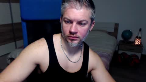 Snapshot of robbyshawz chatting on 12-17-24, 08:56 robbyshawz online show from 12-17-24, 08:56