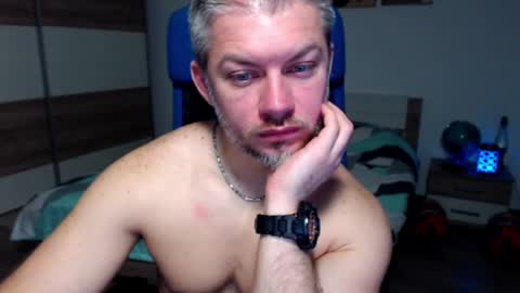 Snapshot of robbyshawz chatting on 01-11-25, 06:03 robbyshawz online show from 01-11-25, 06:03