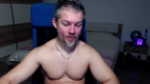 Snapshot of robbyshawz chatting on 02-04-25, 05:53 robbyshawz online show from 02-04-25, 05:53
