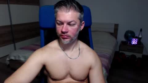 Snapshot of robbyshawz chatting on 03-09-25, 06:50 robbyshawz online show from 03-09-25, 06:50