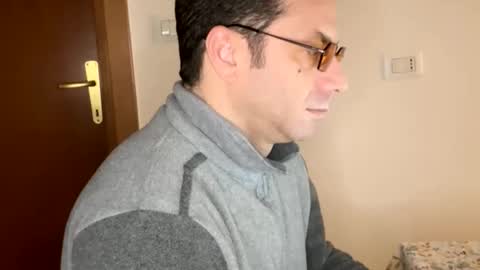 roberpierre_ho online show from 02-22-26, 05:40