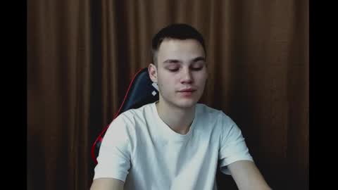 Snapshot of robert10211 chatting on 12-18-24, 05:52 robert10211 online show from 12-18-24, 05:52