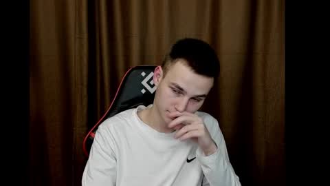 Snapshot of robert10211 chatting on 12-22-24, 09:09 robert10211 online show from 12-22-24, 09:09