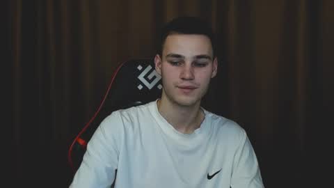 Snapshot of robert10211 chatting on 12-25-24, 06:19 robert10211 online show from 12-25-24, 06:19