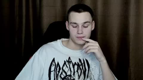 Snapshot of robert10211 chatting on 02-11-25, 06:55 robert10211 online show from 02-11-25, 06:55