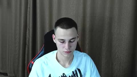 Snapshot of robert10211 chatting on 09-26-25, 01:59 robert10211 online show from 09-26-25, 01:59