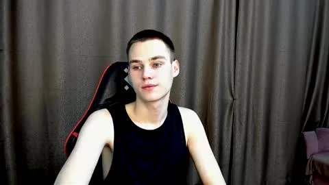 Snapshot of robert10211 chatting on 12-15-25, 03:49 robert10211 online show from 12-15-25, 03:49