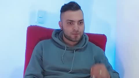 Stiven - online show from 12-31-24, 02:36