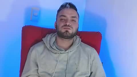 Stiven - online show from 01-07-25, 05:54