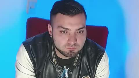 Stiven - online show from 01-12-25, 04:31