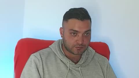 Stiven - online show from 10-28-25, 07:01