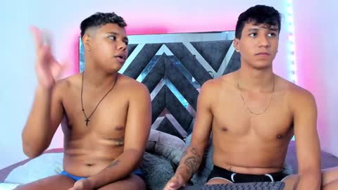 Snapshot of robertmiller21 chatting on 01-08-25, 05:27 Robert Miller And Mael Thompson online show from 01-08-25, 05:27