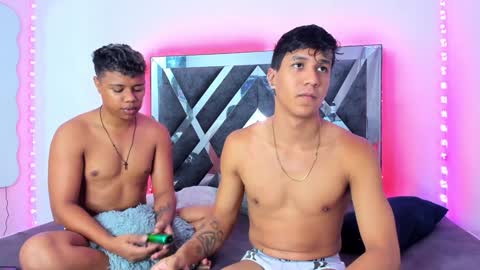 Snapshot of robertmiller21 chatting on 01-13-25, 05:01 Robert Miller And Mael Thompson online show from 01-13-25, 05:01