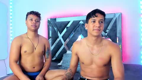 Snapshot of robertmiller21 chatting on 02-13-25, 04:54 Robert Miller And Mael Thompson online show from 02-13-25, 04:54