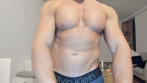 roberto4ever online show from 11-17-25, 05:41