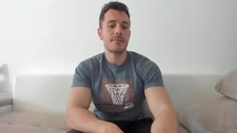 roberto4ever online show from 04-06-26, 11:11