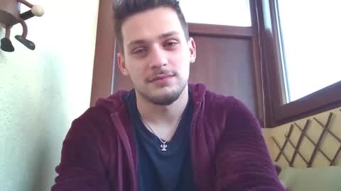 Snapshot of roberto_twink1 chatting on 01-17-26, 08:41 Roberto online show from 01-17-26, 08:41