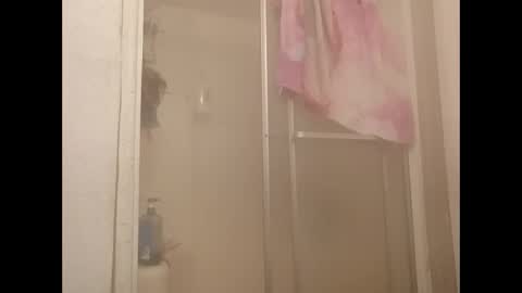 Snapshot of robertsaiz4200 chatting on 01-13-26, 03:12 robertsaiz4200 online show from 01-13-26, 03:12