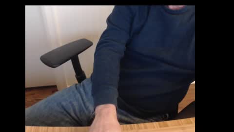 Snapshot of robidan6923 chatting on 01-17-25, 01:03 robidan6923 online show from 01-17-25, 01:03