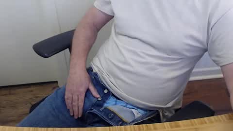 Snapshot of robidan6923 chatting on 03-24-26, 12:21 robidan6923 online show from 03-24-26, 12:21