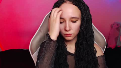 Snapshot of robin_yours chatting on 01-31-25, 05:19 Robin your online show from 01-31-25, 05:19