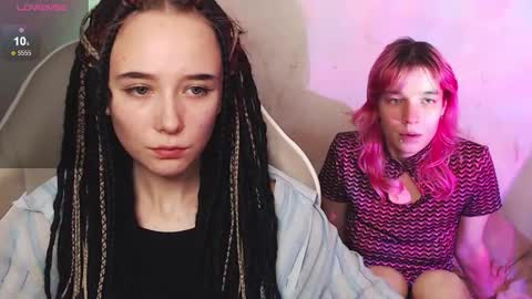 Snapshot of robin_yours chatting on 11-20-25, 04:29 Robin your online show from 11-20-25, 04:29