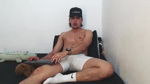 Snapshot of robisson_zack chatting on 02-07-26, 04:33 Robisson Zack online show from 02-07-26, 04:33