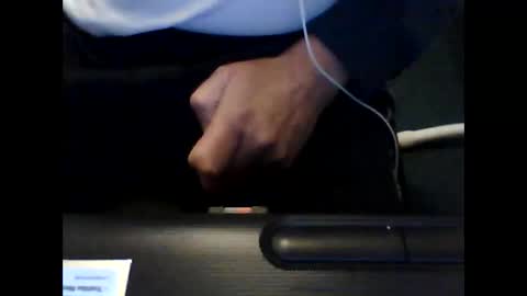 Snapshot of robjh1273 chatting on 09-25-25, 09:35 Roger online show from 09-25-25, 09:35