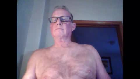 robo0000 online show from 05-15-26, 11:23