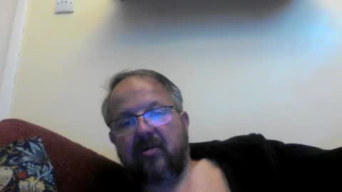 robxx32 online show from 05-17-26, 10:28