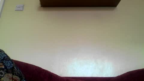 robxx32 online show from 06-12-26, 01:54
