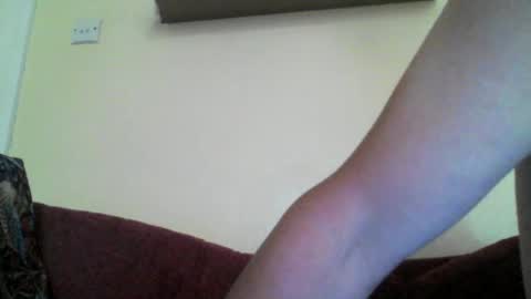 robxx32 online show from 06-14-26, 05:42